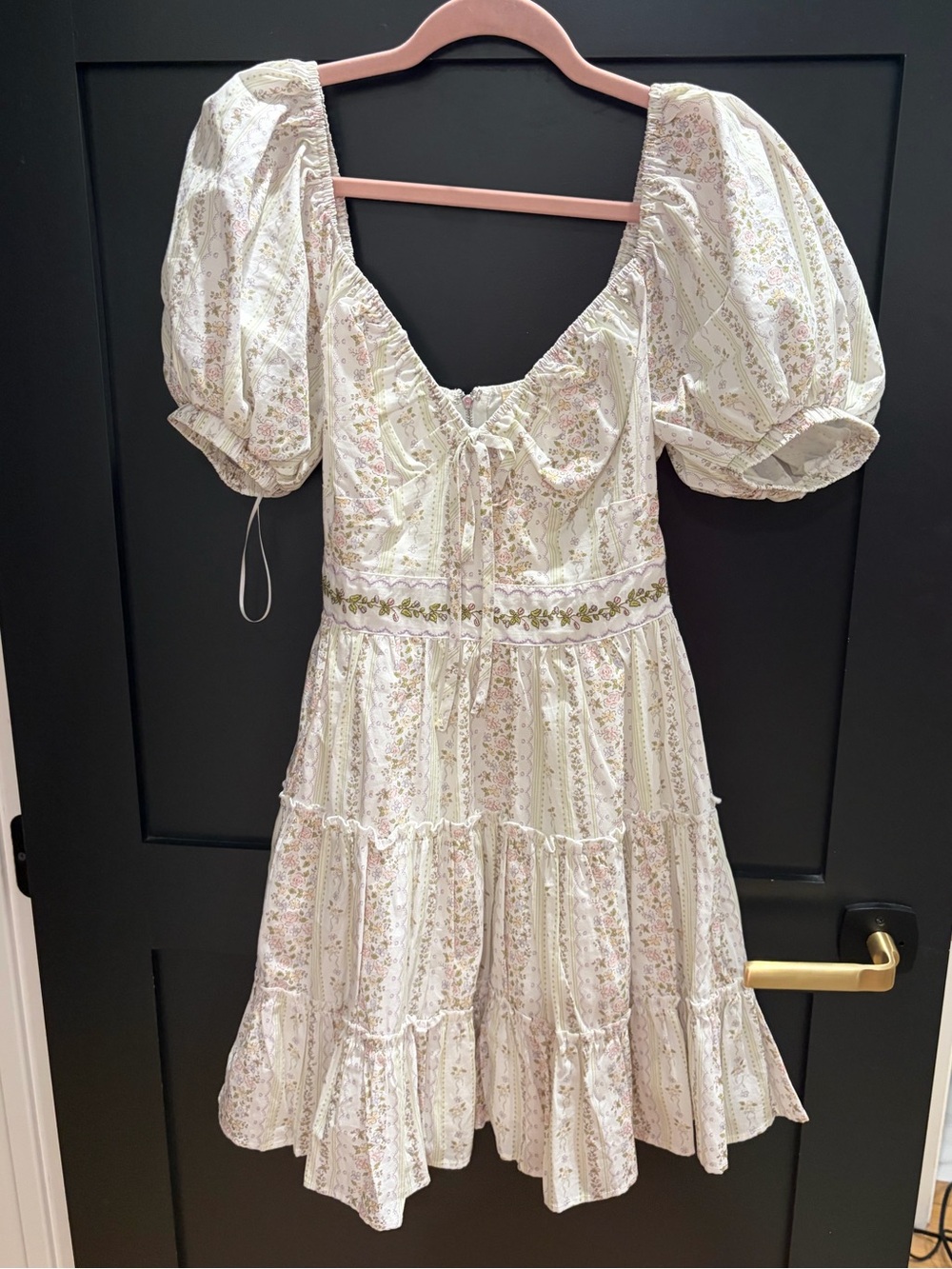 Floral Puff-Sleeve Mini Dress in Cream